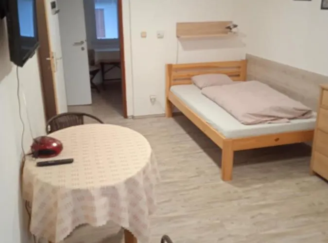 Appartement Apartman17 Syrenov